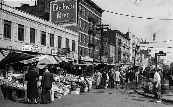 Bronx Pushcart Market 1940